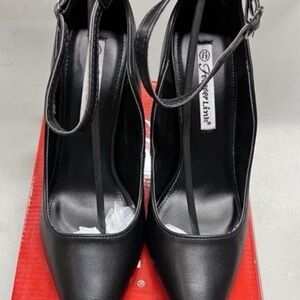 Forever Link Women's Black Heels